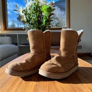 Ugg Marciela II Water Resistant Boot size 7